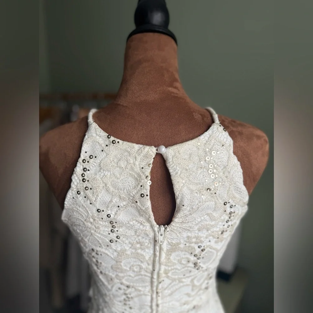 White Halter Sheath Mini Dress - Picture 5 of 9